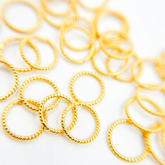 10MM Close Gold Plated Twisted Jump Ring