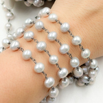 Load image into Gallery viewer, Grey Freshwater Pearl Oval Wire Wrap Chain.