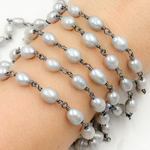 Load image into Gallery viewer, Grey Freshwater Pearl Organic Shape Wire Wrap Chain.