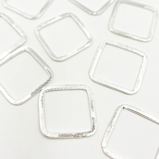 SS1SS. 20MM White Sterling Silver Brushed Square Connector