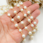 Load image into Gallery viewer, Round White Freshwater Pearl Gold Plated Wire Wrap Chain.