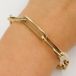 Load image into Gallery viewer, 568/A041B. 14K Solid Gold Hollow Flat Paperclip Link Bracelet