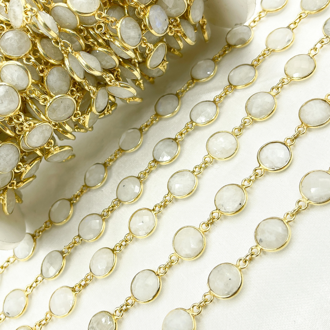 White Moonstone Round Shape Bezel Gold Plated Wire Chain.