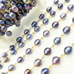 Load image into Gallery viewer, Peacock Freshwater Pearl Gold Plated Wire Chain.