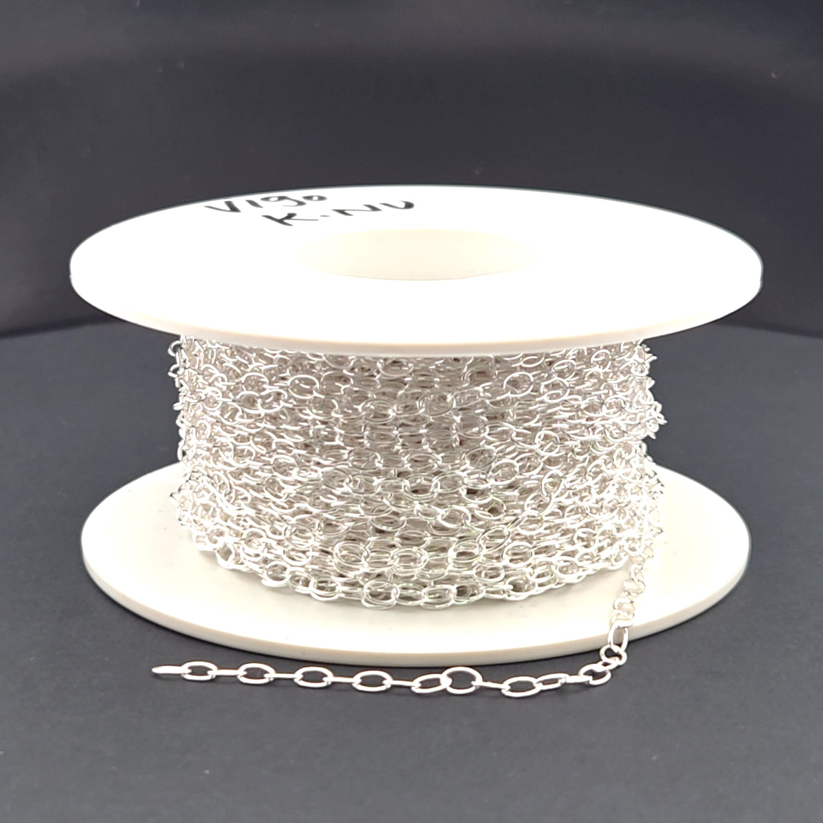 V190SS. Sterling Silver Smooth Oval Link Chain