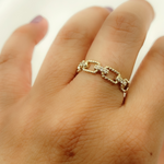 Load image into Gallery viewer, 14K Solid Gold Diamond Ring.