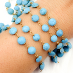 Load image into Gallery viewer, Turquoise Coin Shape Gold Plated Wire Chain.