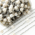 Load image into Gallery viewer, Moonstone & Pearl Oxidized 925 Sterling Silver Wire Chain.