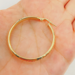 Load image into Gallery viewer, 14K Solid Gold Hollow Diamond Cut Hoop