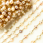 Load image into Gallery viewer, Peach Pearl Round Gold Plated Wire Chain.