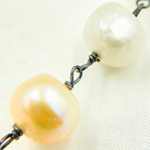 Load image into Gallery viewer, Peach Pearl Oxidized Oxidized Wire Chain.