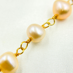 Load image into Gallery viewer, Peach Pearl Round Gold Plated Wire Chain.