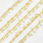 Load image into Gallery viewer, Pearl Cluster Dangle Gold Plated Wire Chain.