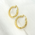 Load image into Gallery viewer, 14K Solid Gold Hollow Flat Diamond Cut Hoop