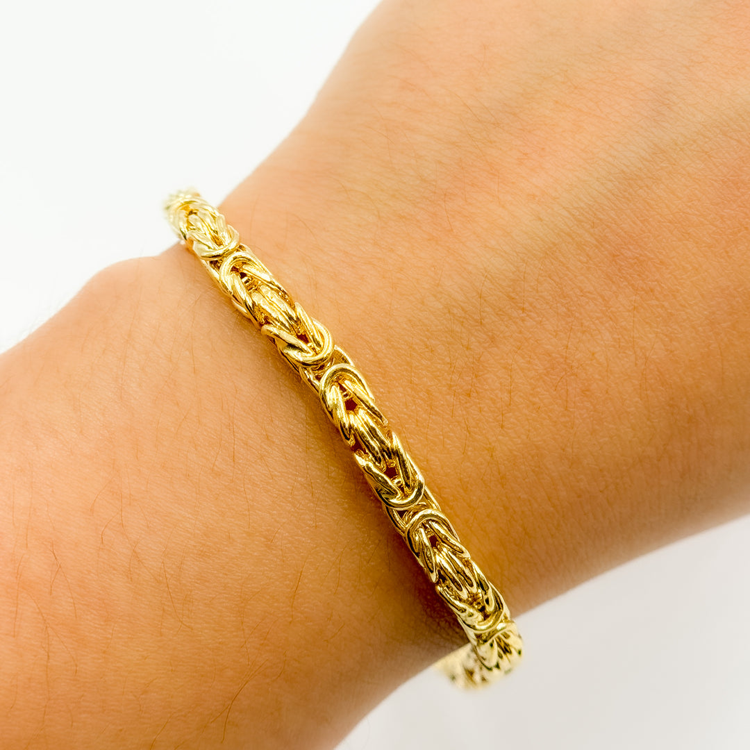 TRE003Bracelet. 14K Solid Gold Hollow Byzantine Bracelet