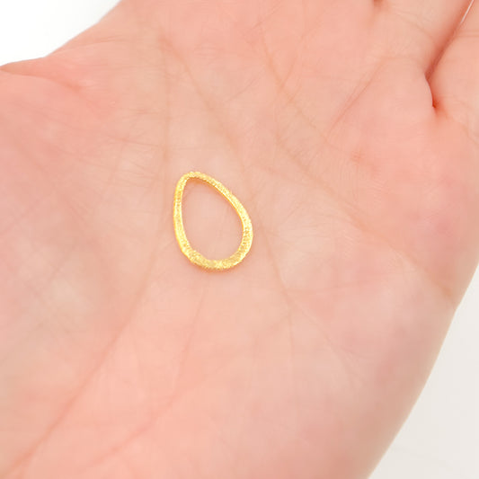 TD2GP. 15MM Gold-plated Sterling Silver Brushed Drop Connector