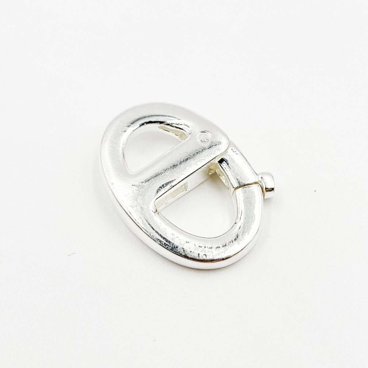 17MM White Sterling Silver Marina Clasp