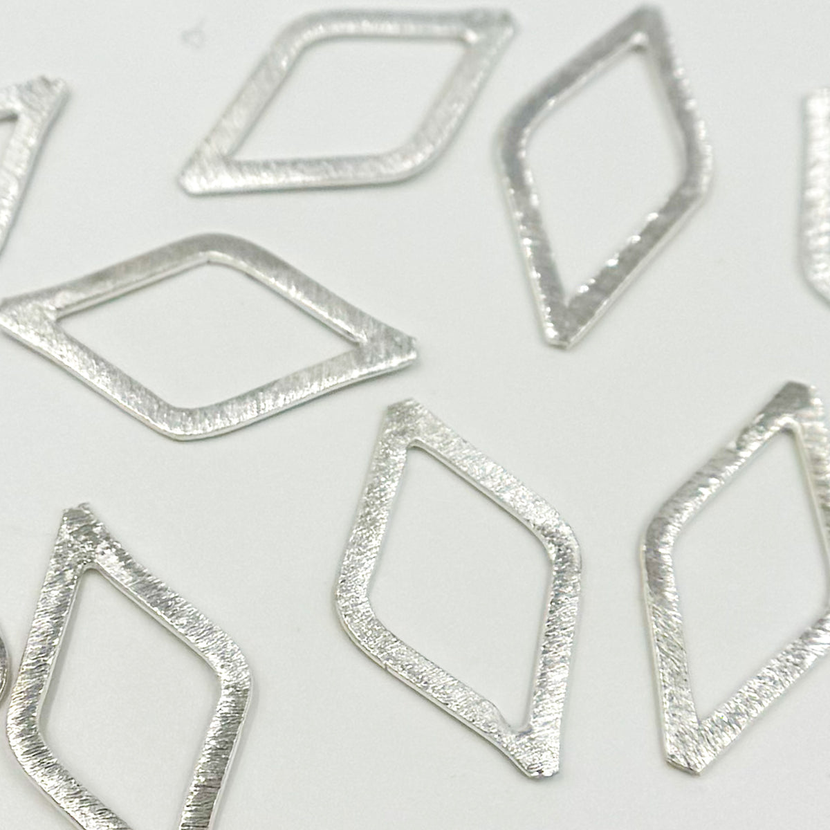 25MM White Sterling Silver Brushed Diamond Connector