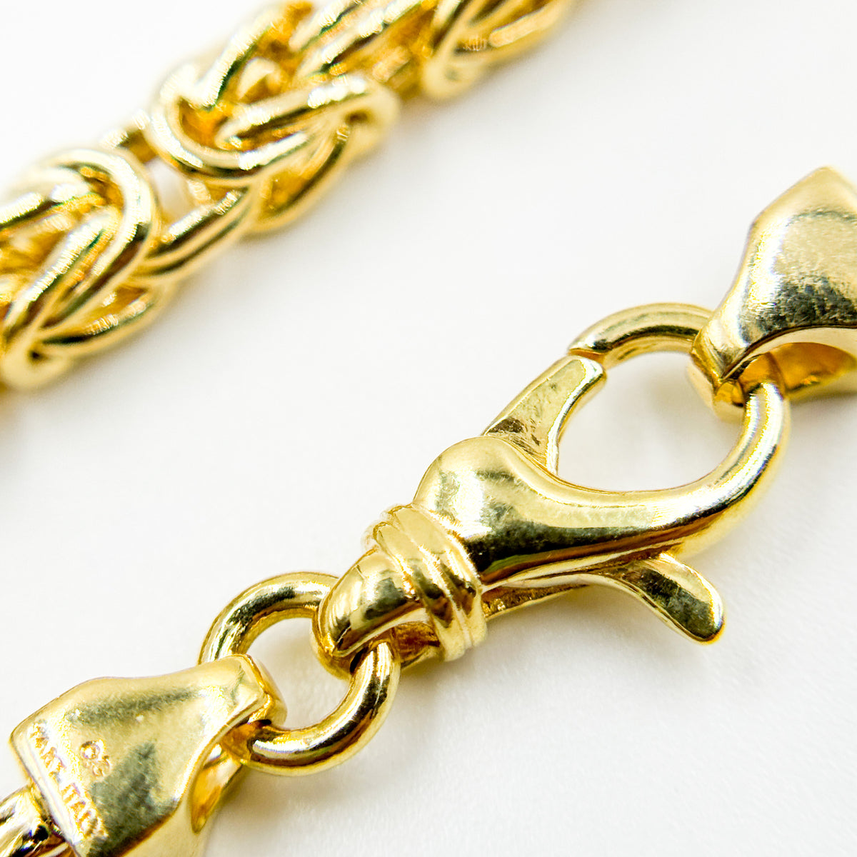 TRE003Bracelet. 14K Solid Gold Hollow Byzantine Bracelet
