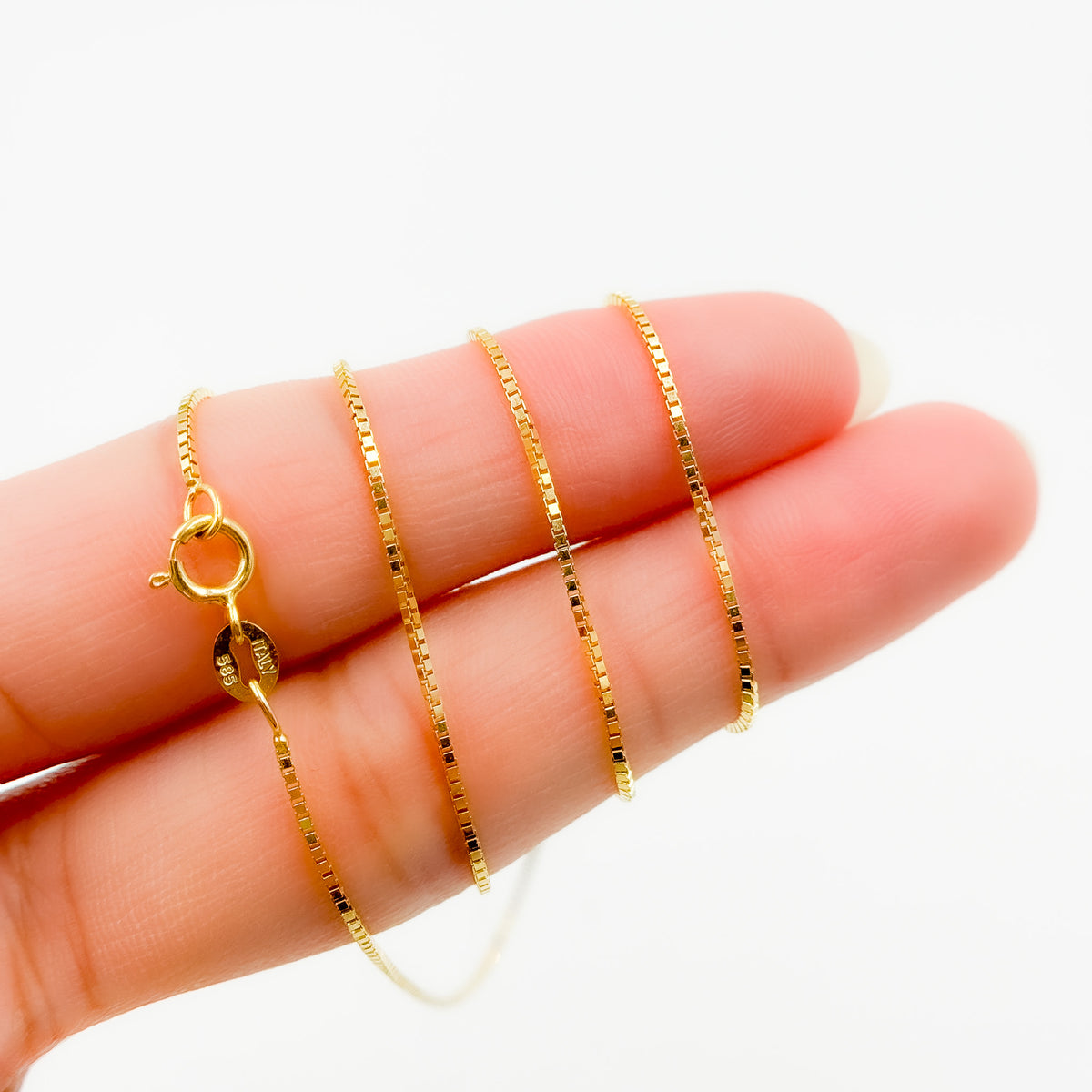 058VED. 14K Solid Gold Link Box Chain