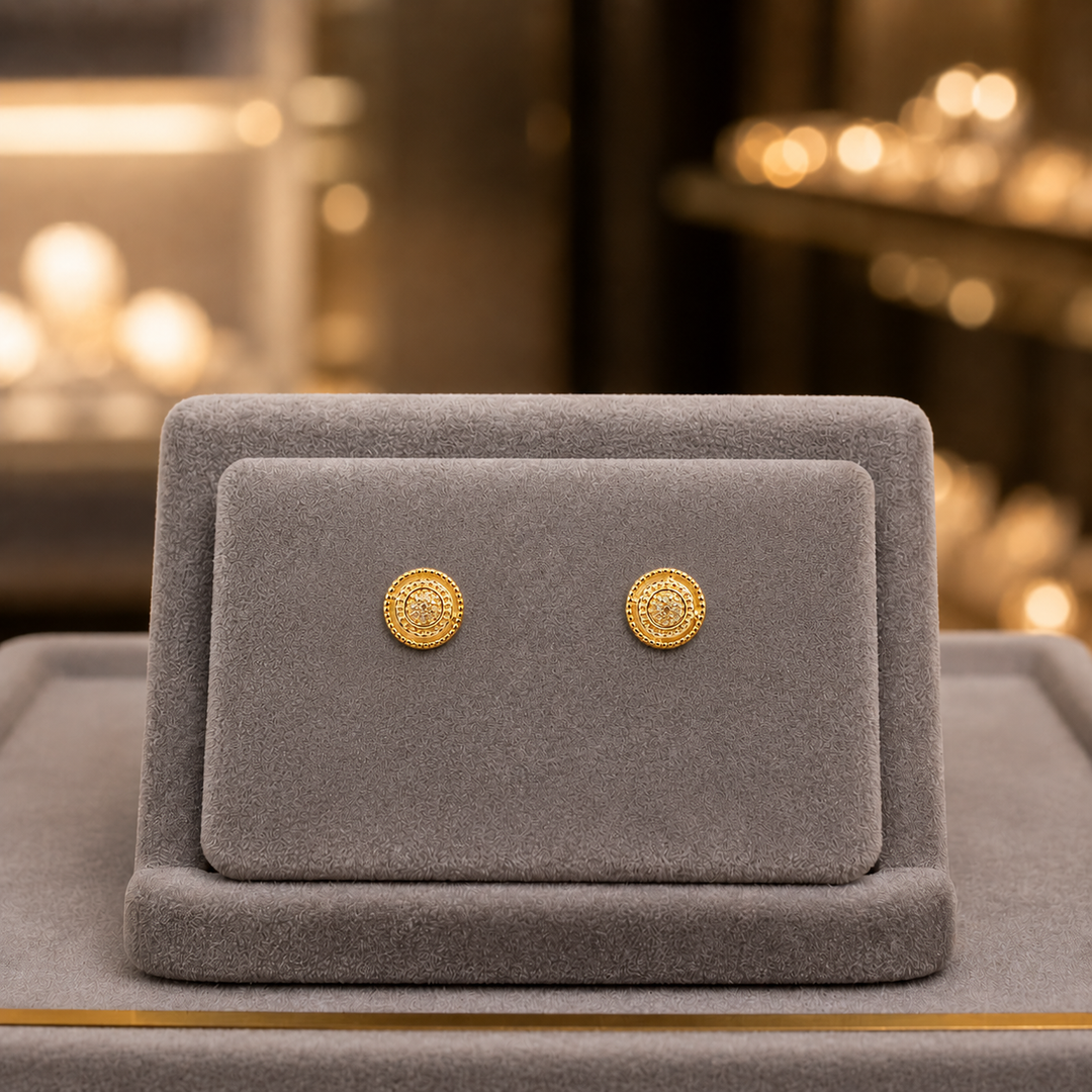 EFA50964. 14K Solid Gold and Diamonds Circle Earrings
