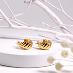 Load image into Gallery viewer, 15850013653. 14K Solid Gold Ribbed Hollow Hoop Earrings