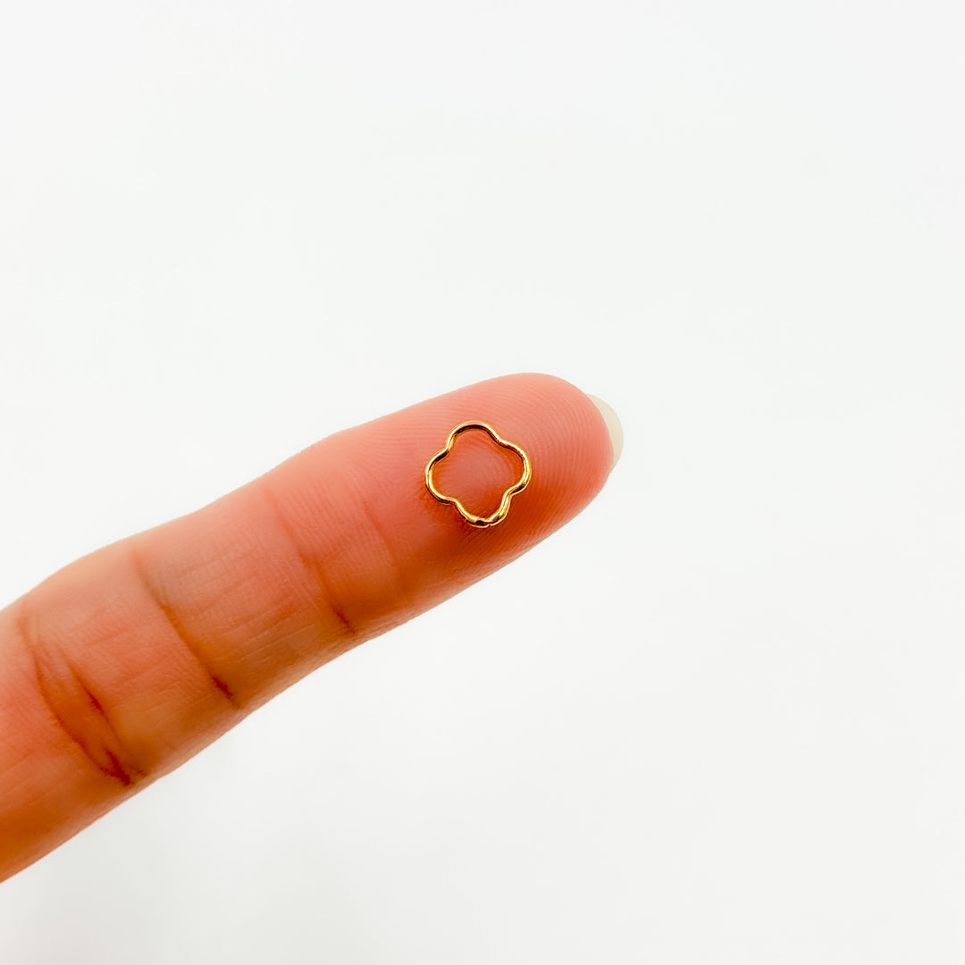 V293MGF. 14k Gold Filled Clover Charm