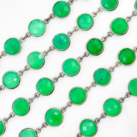 Green Onyx Round Shape Bezel Oxidized Wire Chain.