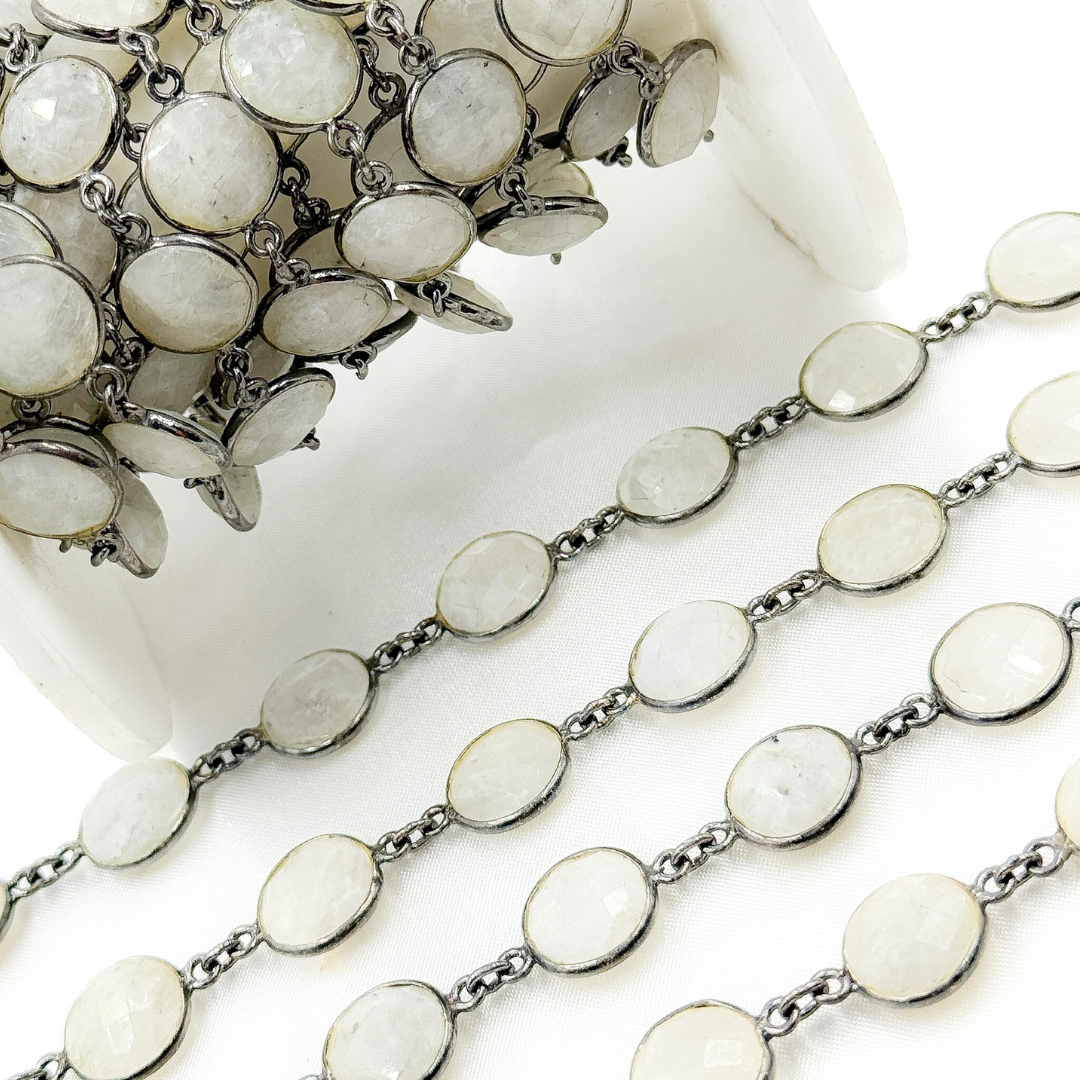 White Moonstone Round Shape Bezel Oxidized Wire Chain. WMS5