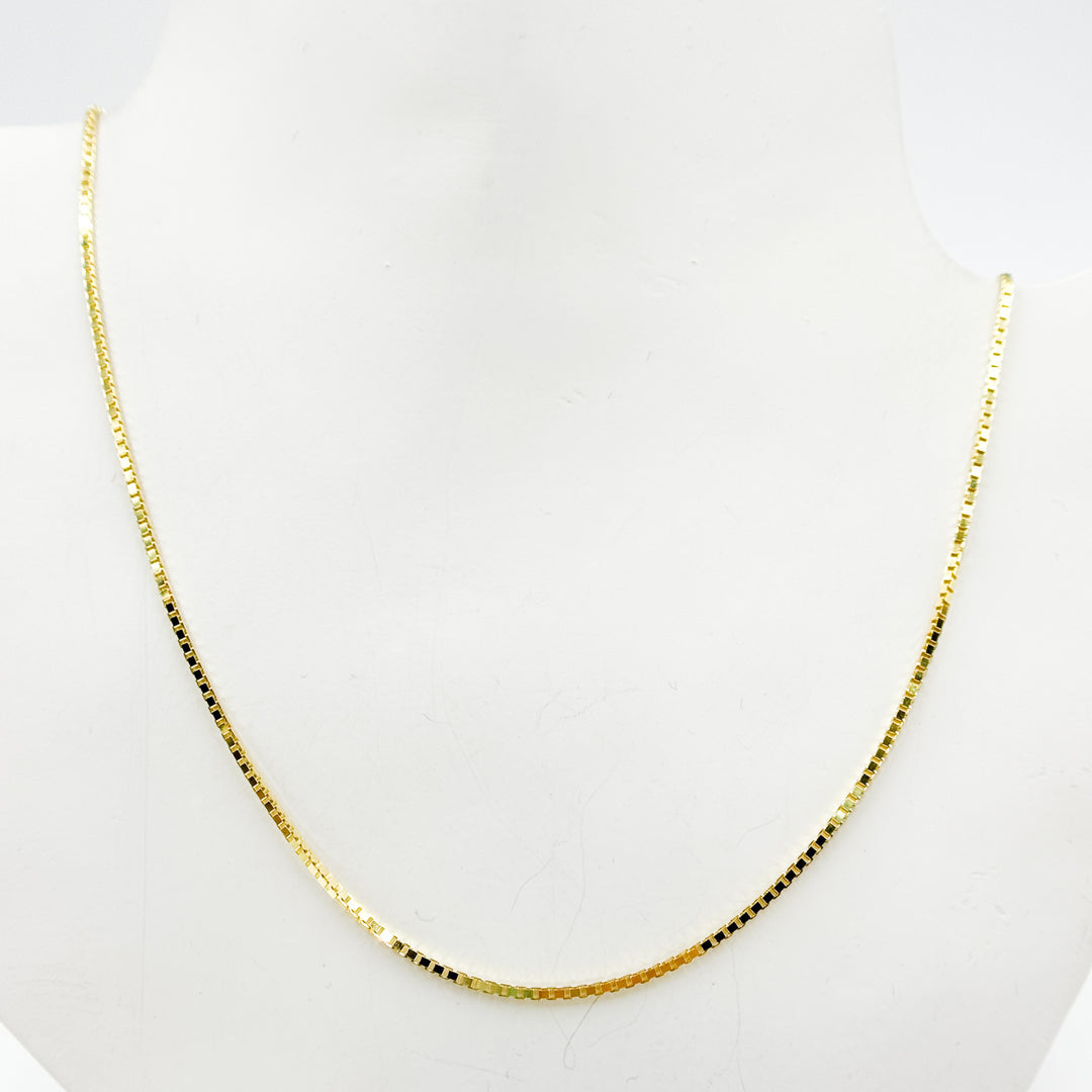 073VED. 14K Solid Gold Box Link Chain