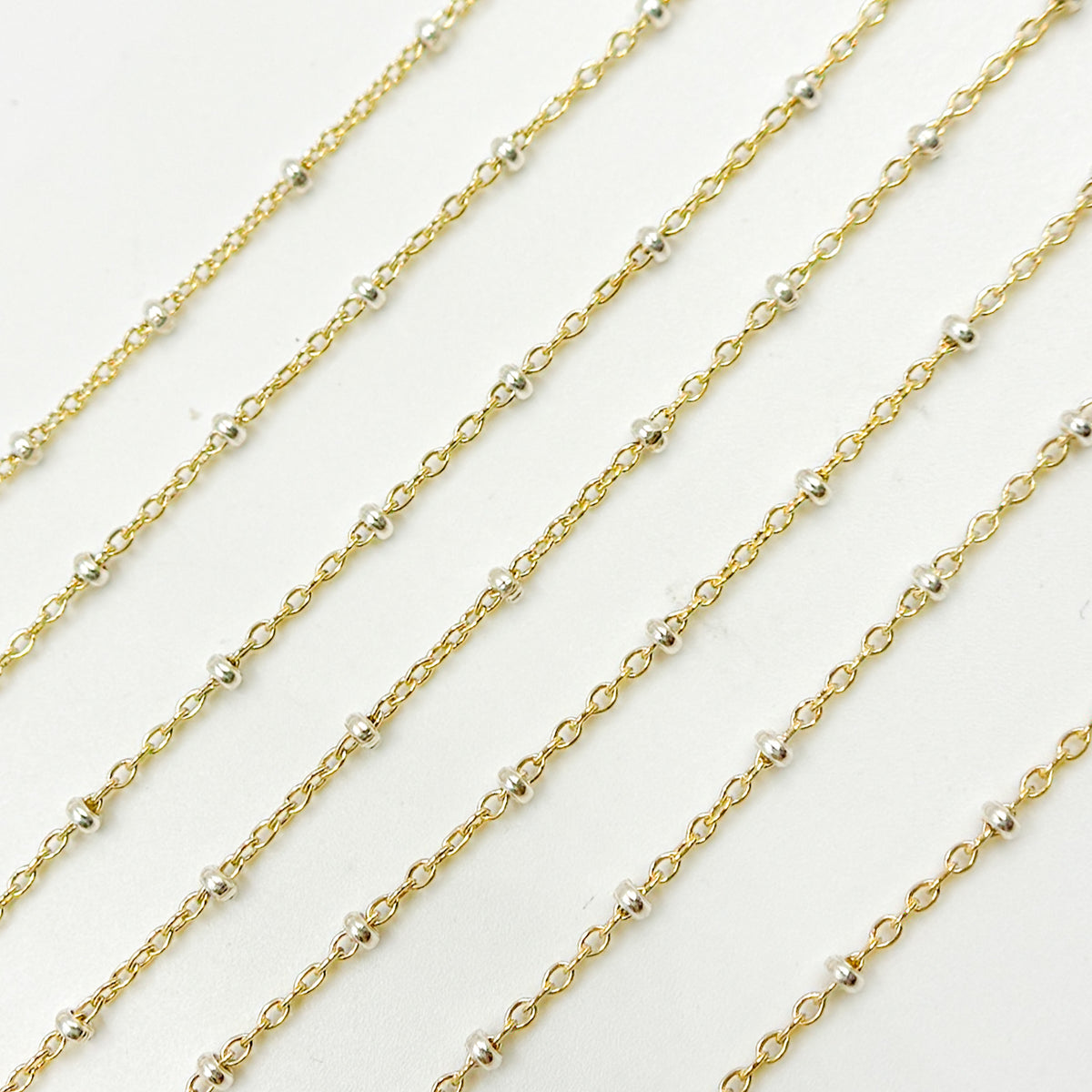 XM/S1322E/11S/SP. 14k Gold Filled Cable with Sterling Silver Beads Satellite Chain