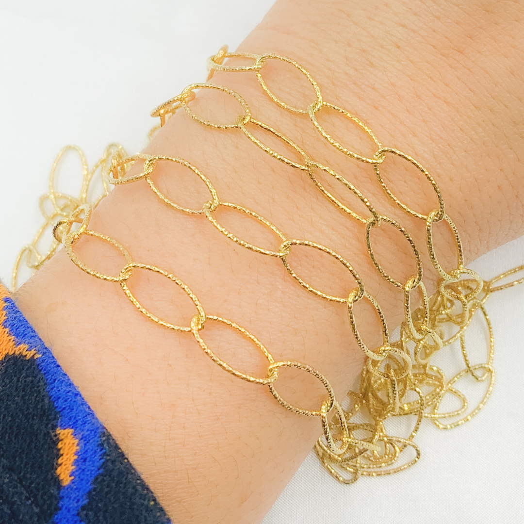 Y82GP. Gold Plated 925 Sterling Silver Hammered Oval Link Chain