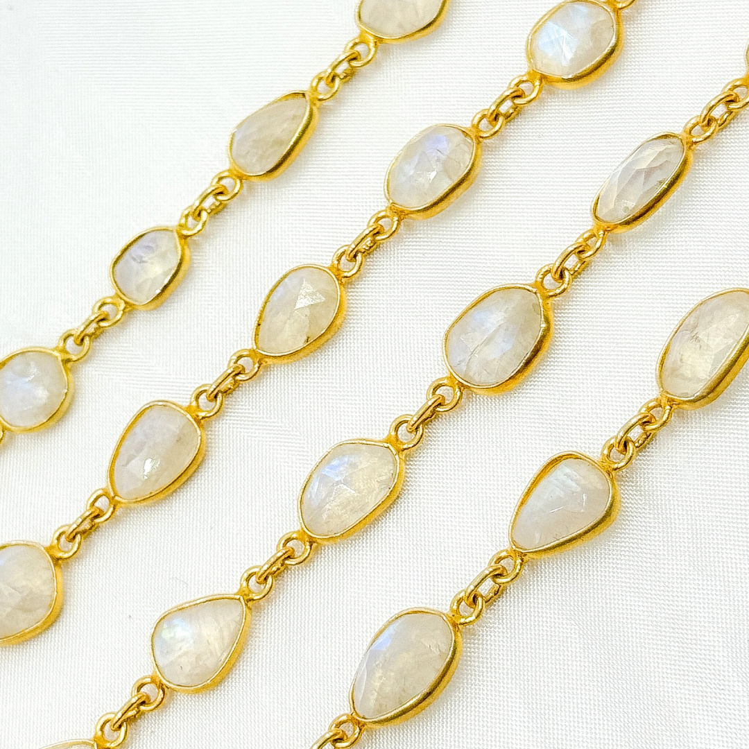 White Moonstone Organic Shape Bezel Gold Plated Wire Chain. WMS14