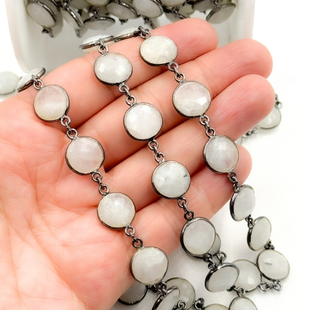 White Moonstone Round Shape Bezel Oxidized Wire Chain. WMS5