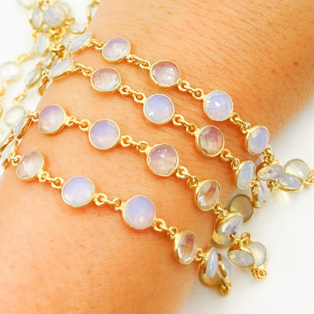 Opalite Round Shape Bezel Gold Plated Wire Chain