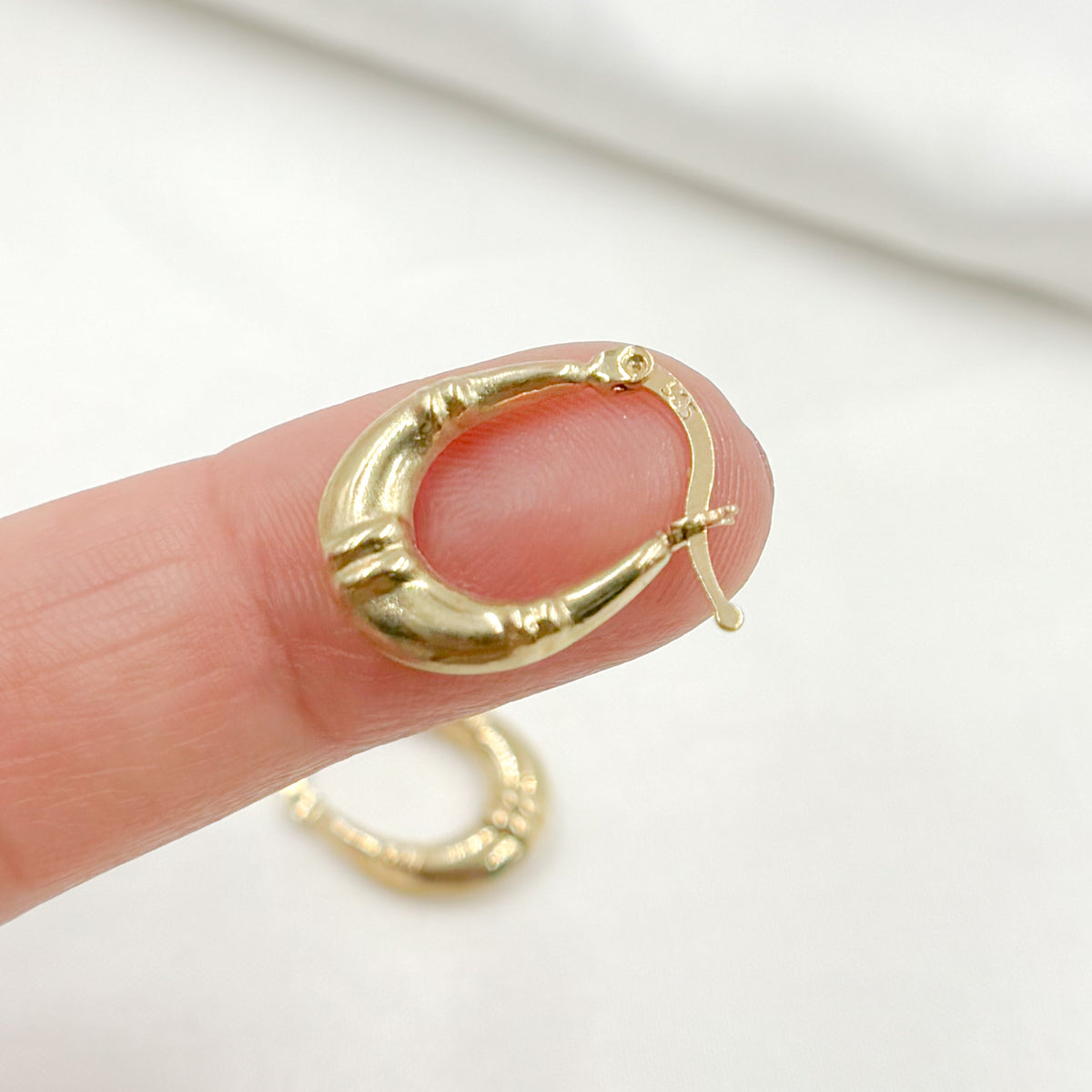GER179. 14K Solid Gold Textured Hollow Hoops Earrings