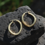 Load image into Gallery viewer, GER93. 14K Hollow Gold Flat &amp; Twisted Hoop Earrings