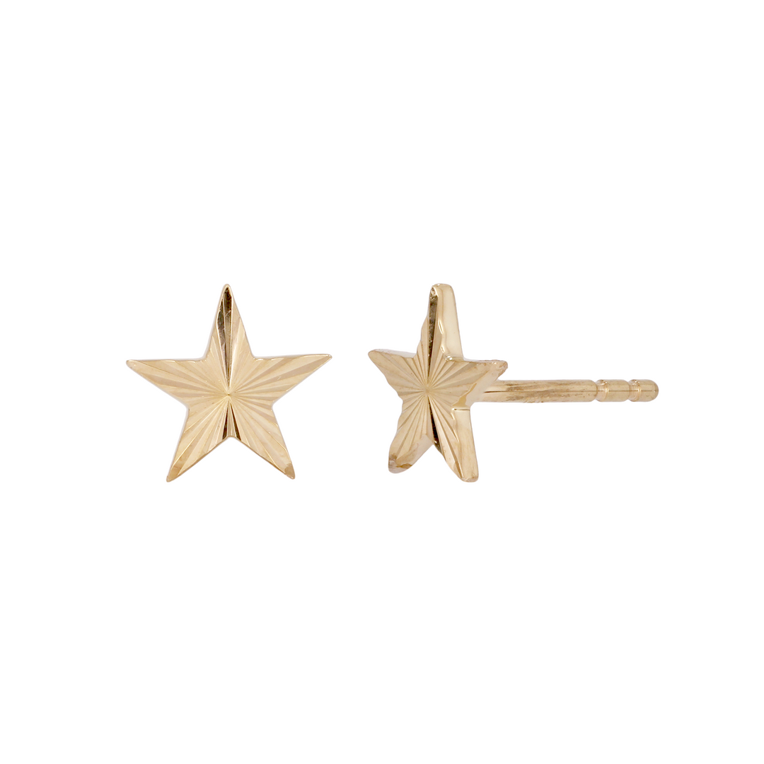 EFZ53581. 14K Solid Gold Star Stud Earrings