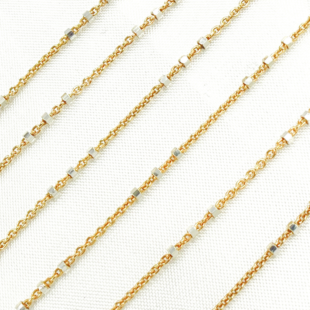 Z26GS1. Gold Plated 925 Sterling Silver Satellite 3 Cubes Chain