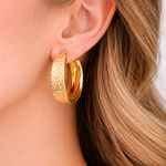 Load image into Gallery viewer, GER105. 14K Solid Gold Flat Diamond Cut Hollow Hoop Earrings