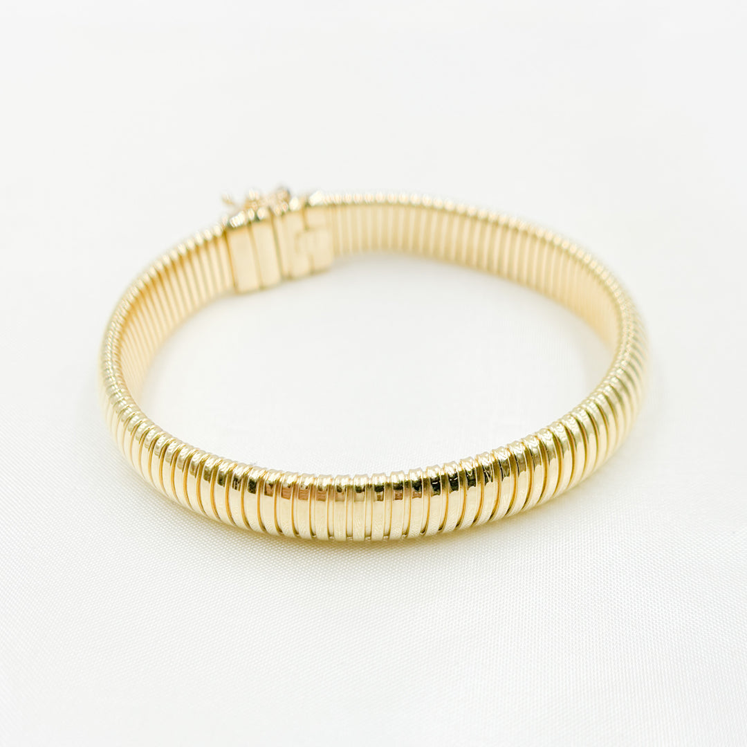 268/018/LG. 14K Solid Gold Bracelet