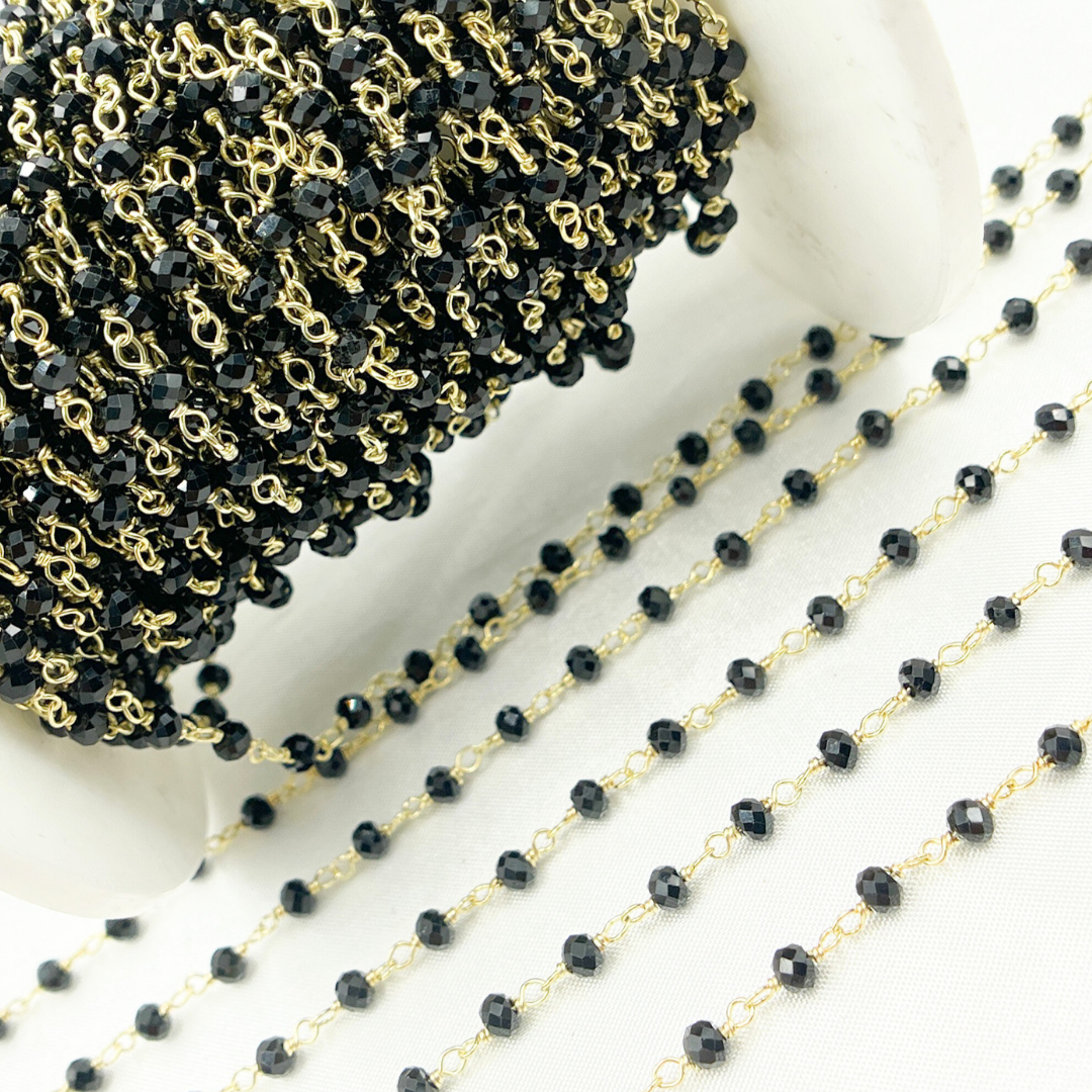 BSP40. Black Spinel Gold Plated Wire Chain