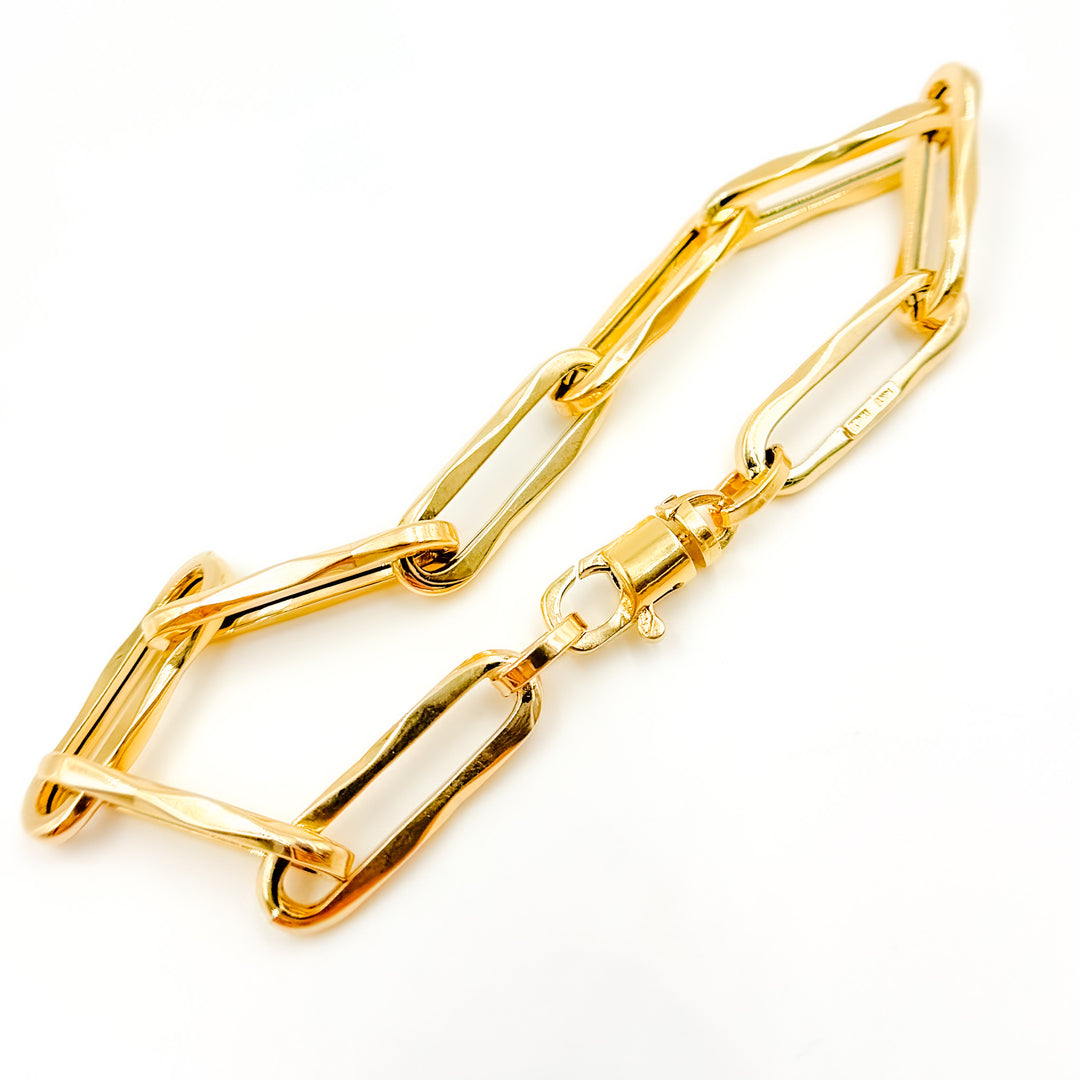 568/A041B. 14K Solid Gold Hollow Flat Paperclip Link Bracelet