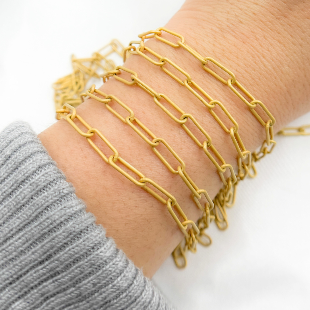 V5GPM. Gold Plated Matt 925 Sterling Silver Paperclip Chain