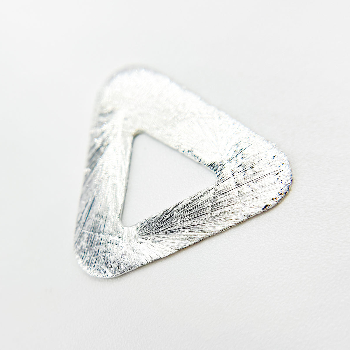15MM White Sterling Silver Triangle Connector