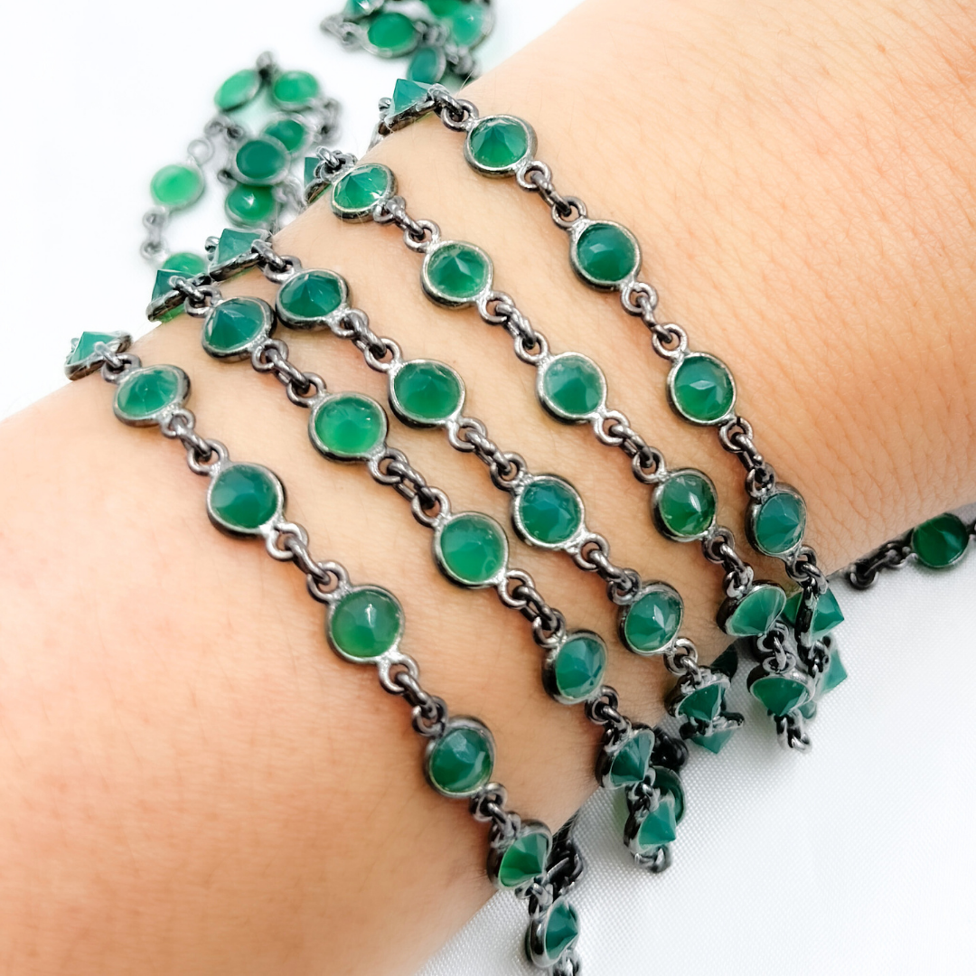 Green Onyx Round Shape Bezel Oxidized Wire Chain. ON2