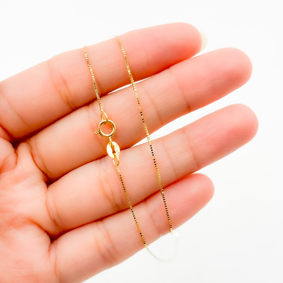 040VED18K. 18K Solid Gold Box Chain