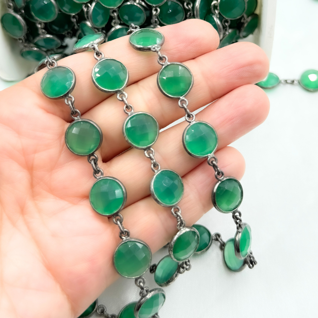 Green Onyx Round Shape Bezel Oxidized Wire Chain. ON3