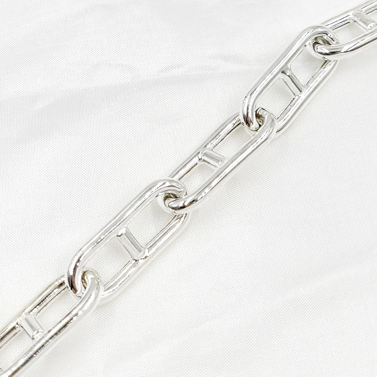 Sterling Silver Hollow Marina Link Chain