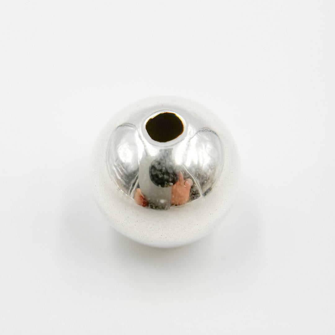 0925SB140H36SL. 14MM Sterling Silver Seamless Beads